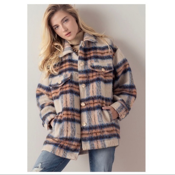 MOUNTAIN LAUREL- Plaid Wool Jacket - Picture 12 of 15